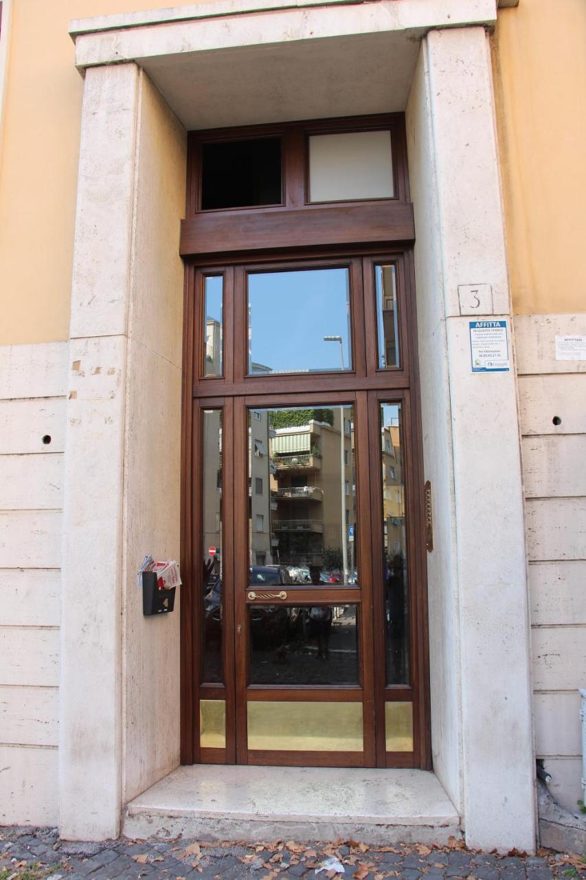 Comfort Rooms Piazza Mariano Armellini Rome Exterior photo